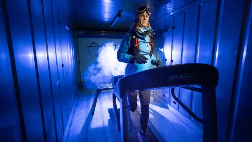 Donna_Urquhart_Marathan_Antarctica